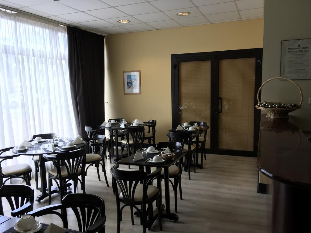 Hotel Dorele Montargis Eksteriør bilde